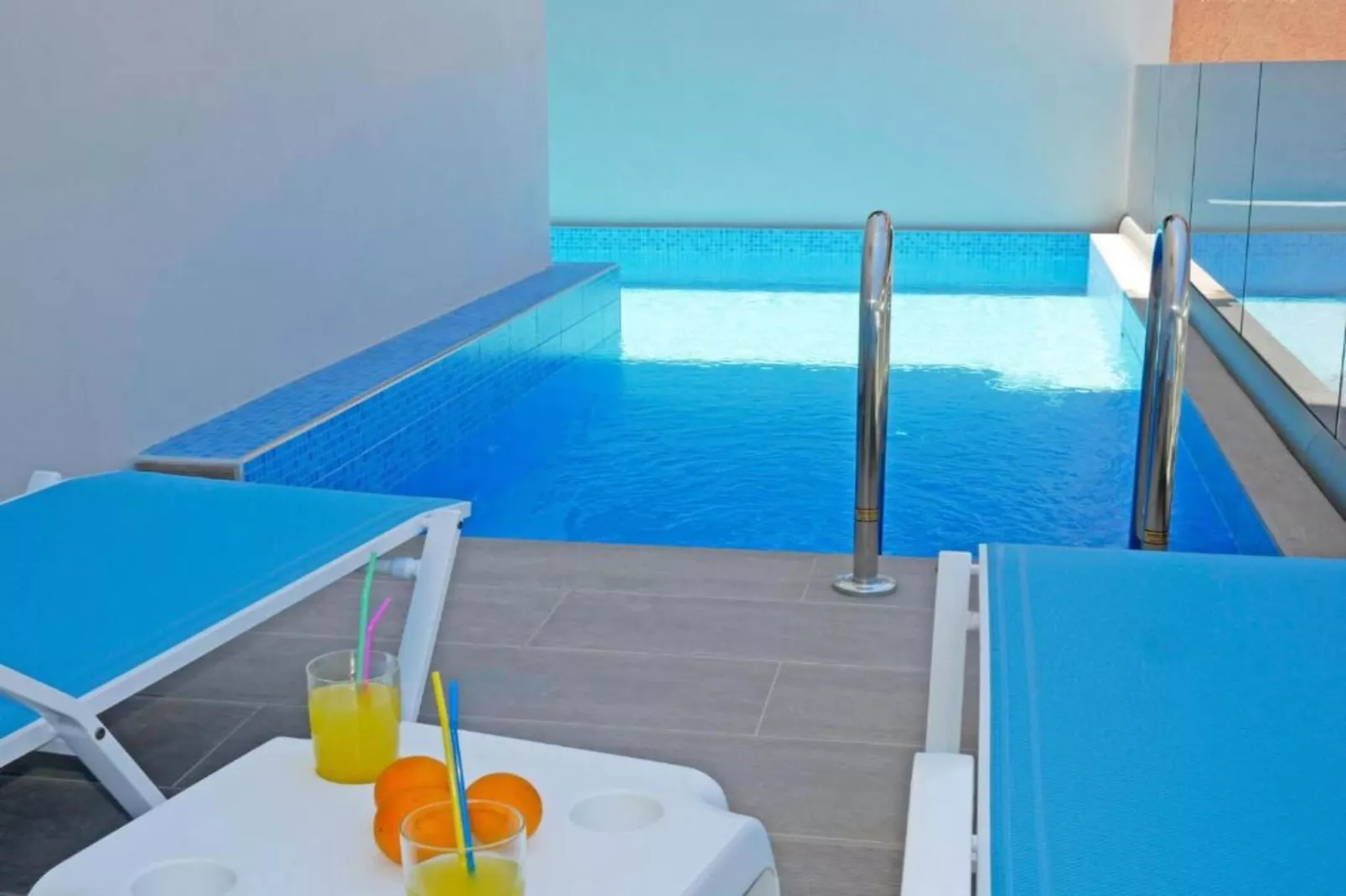 Sonja 1-Pool