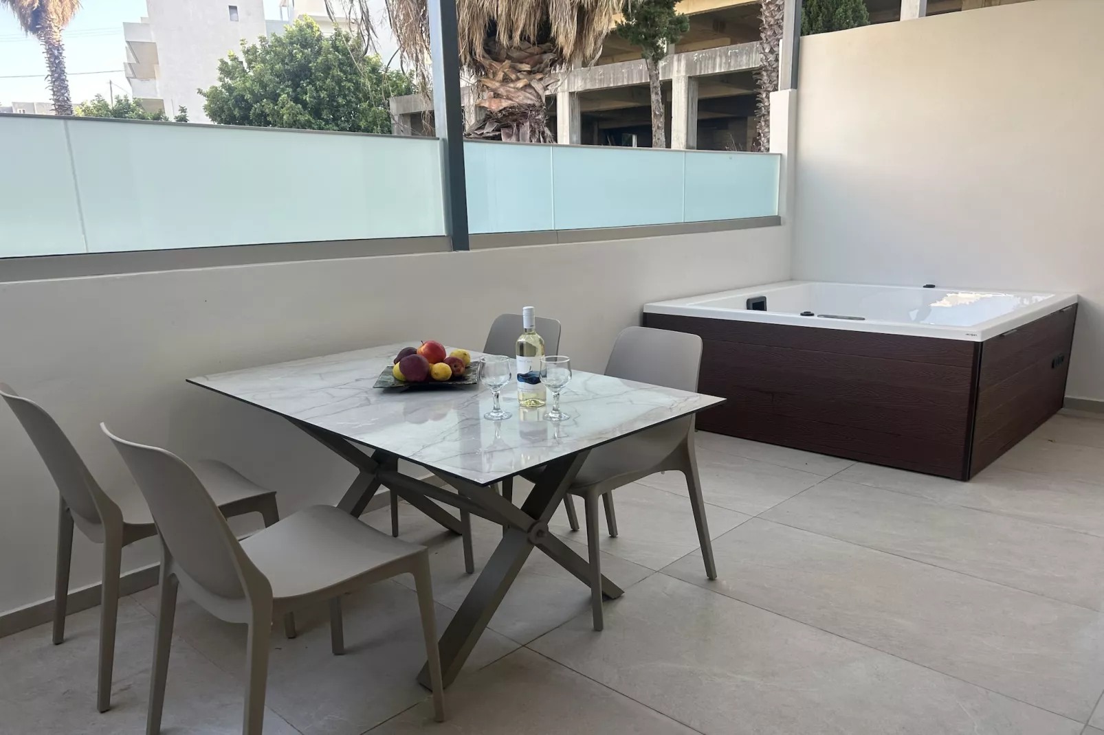 Secret Nest 8-Terrace balcony