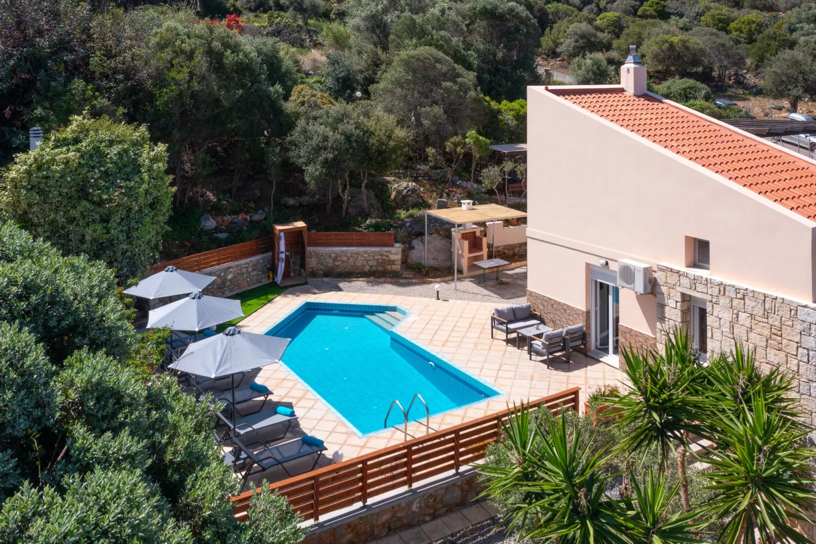 Sea Crest-Outdoor