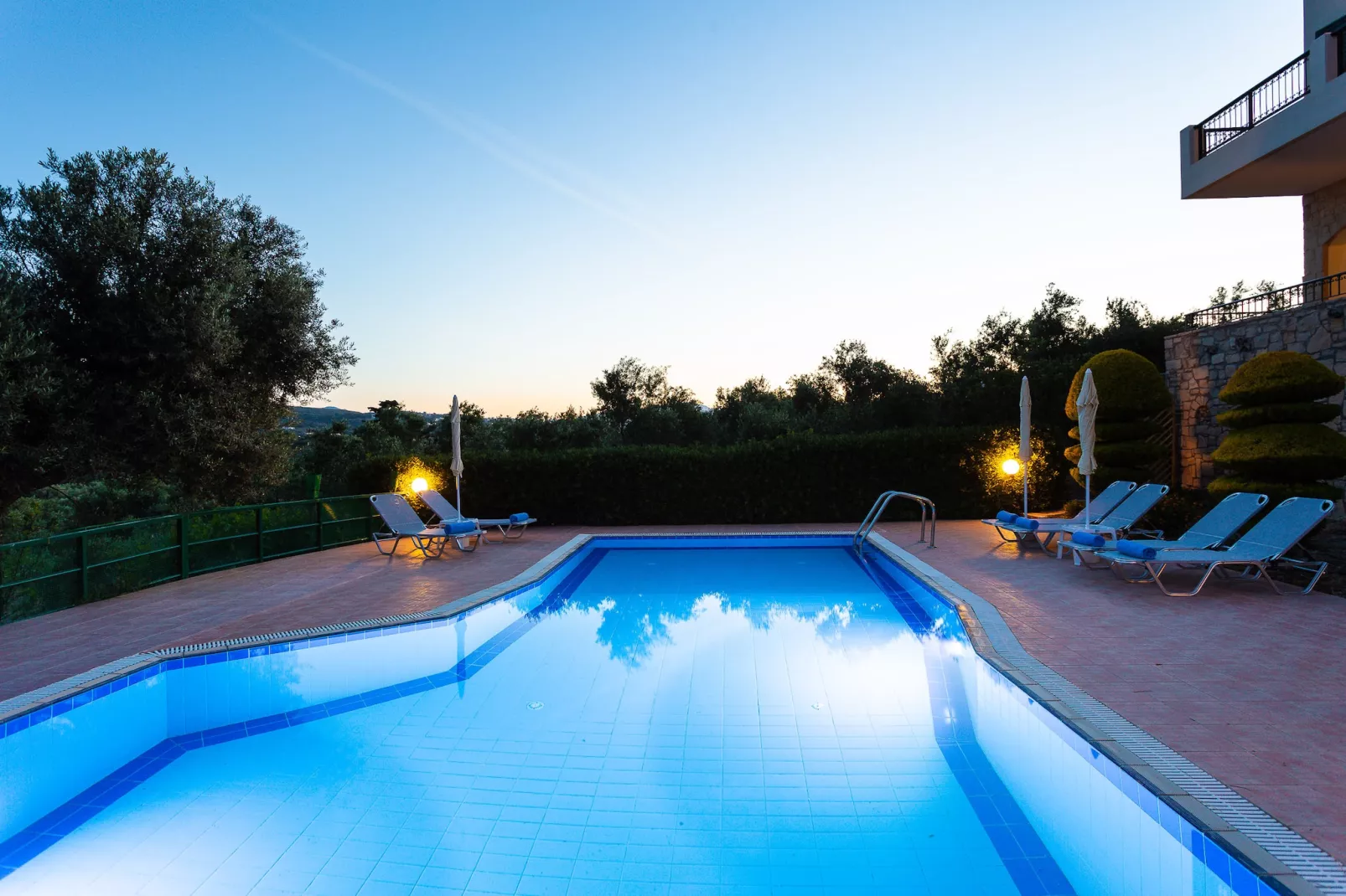 Harmony-Pool