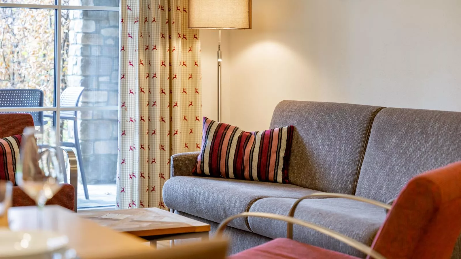 Tauern Suites Mitterwirt TOP 203-Living room