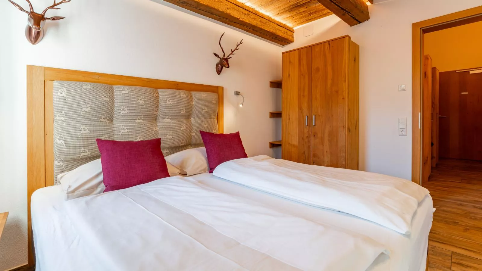 Tauern Suites Mitterwirt TOP 222-Bedroom