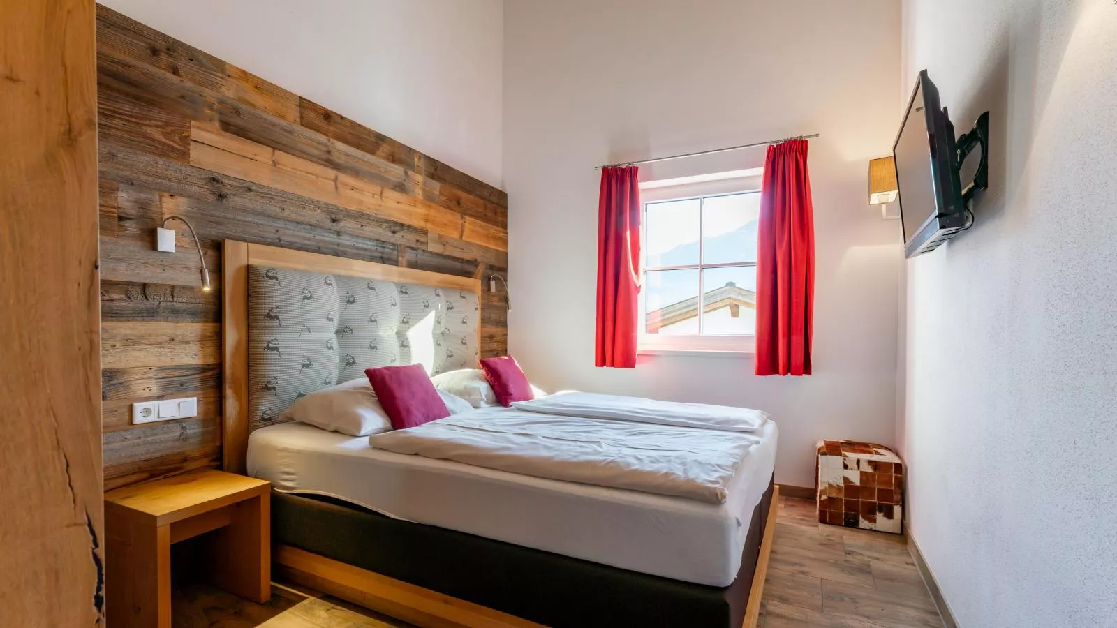 Tauernsuites Mitterwirt TOP 322-Schlafzimmer