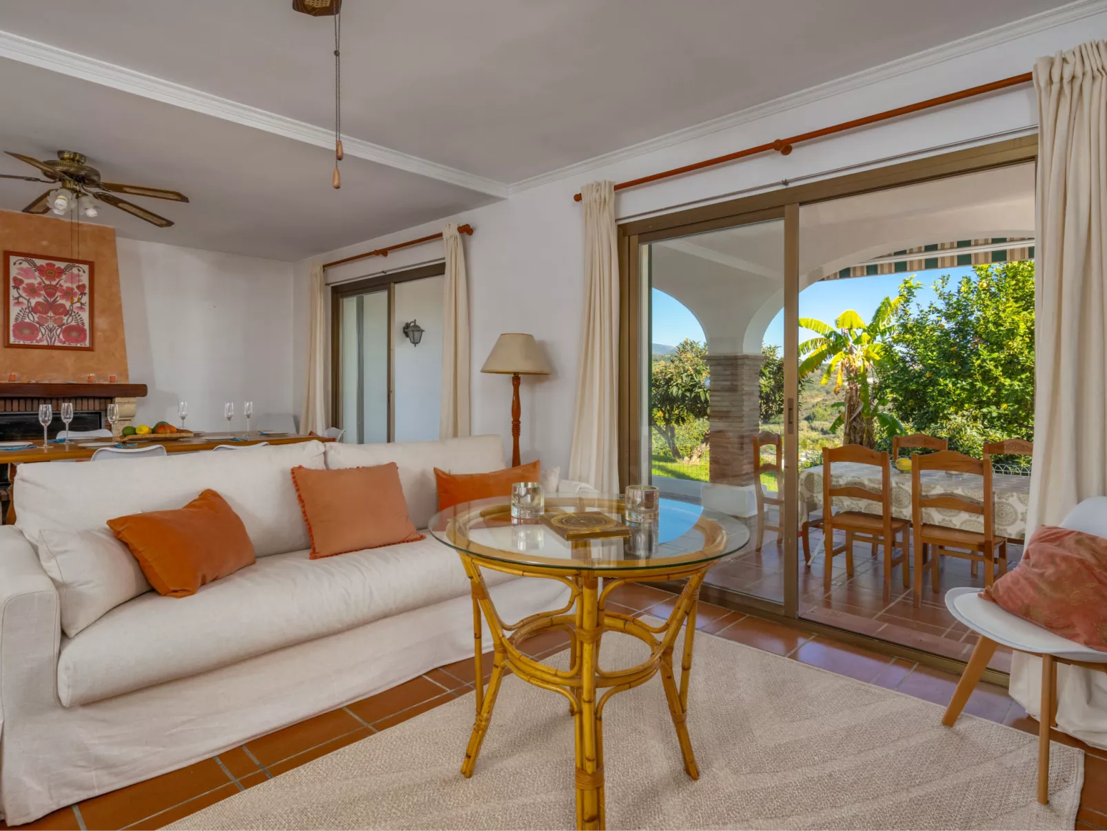 Villa Hermana-Inside