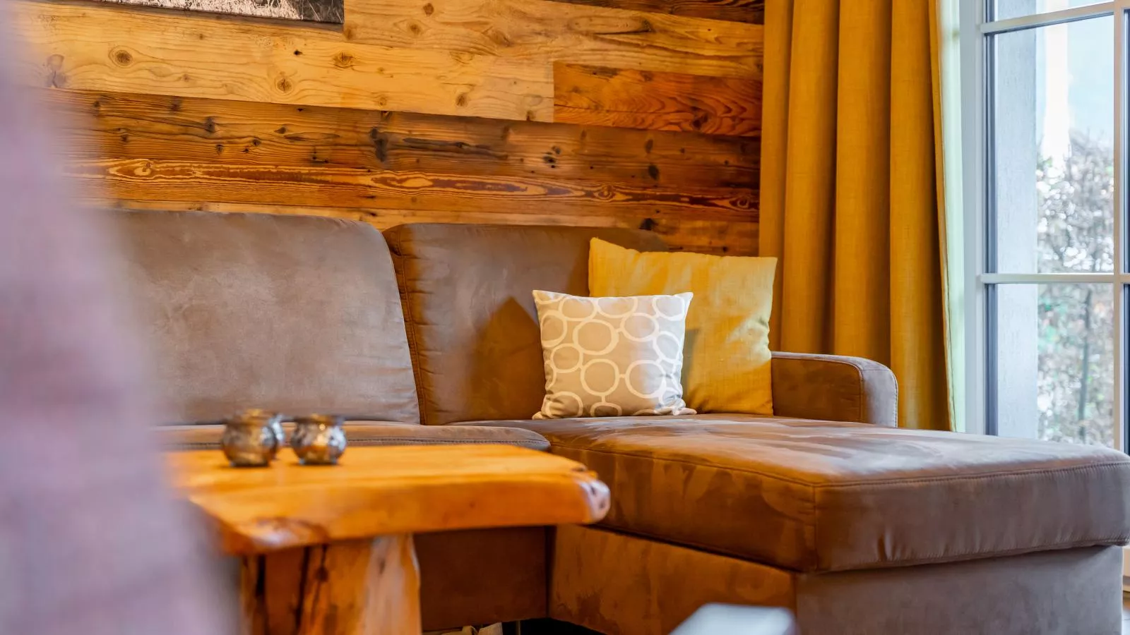 Tauern Suites Mitterwirt TOP 302-Living room