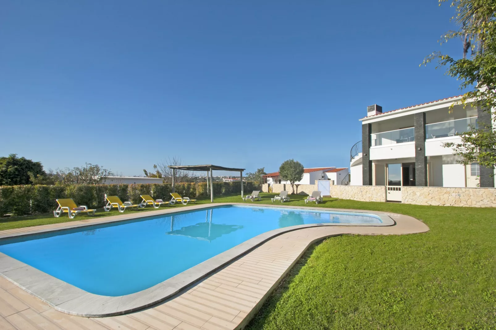 Villa Hollywood-Außenbereich Sommer