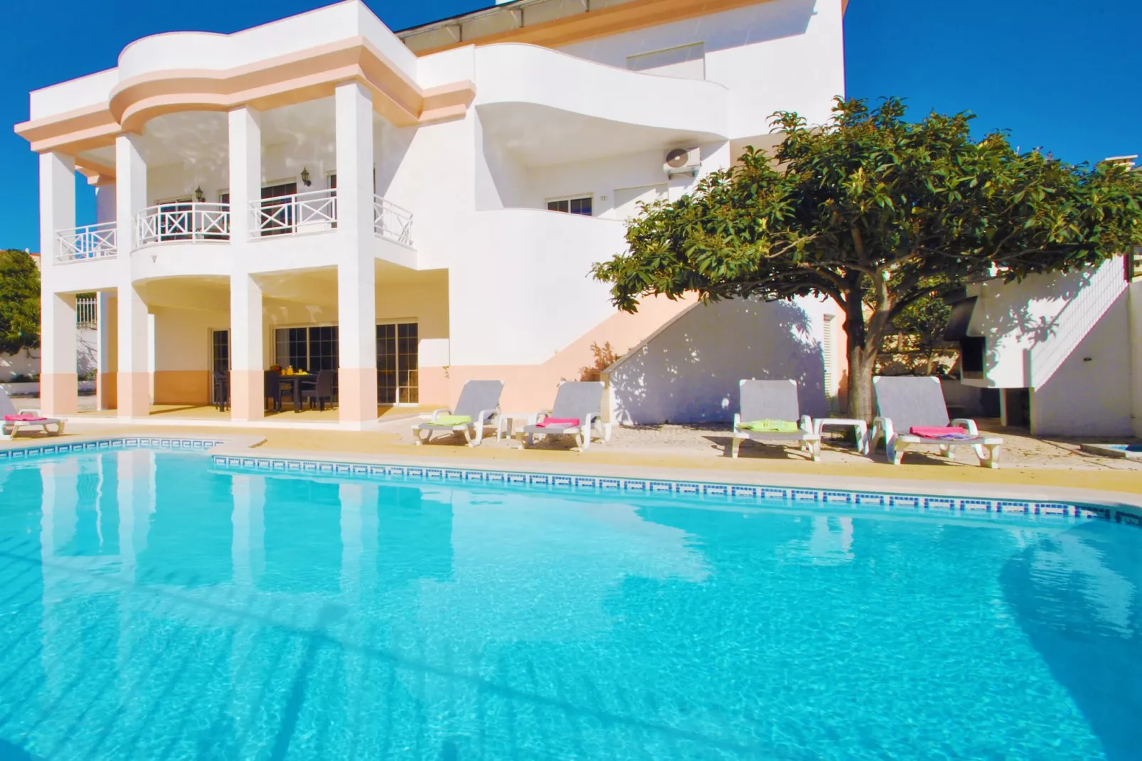 Villa Nespereira-Pool