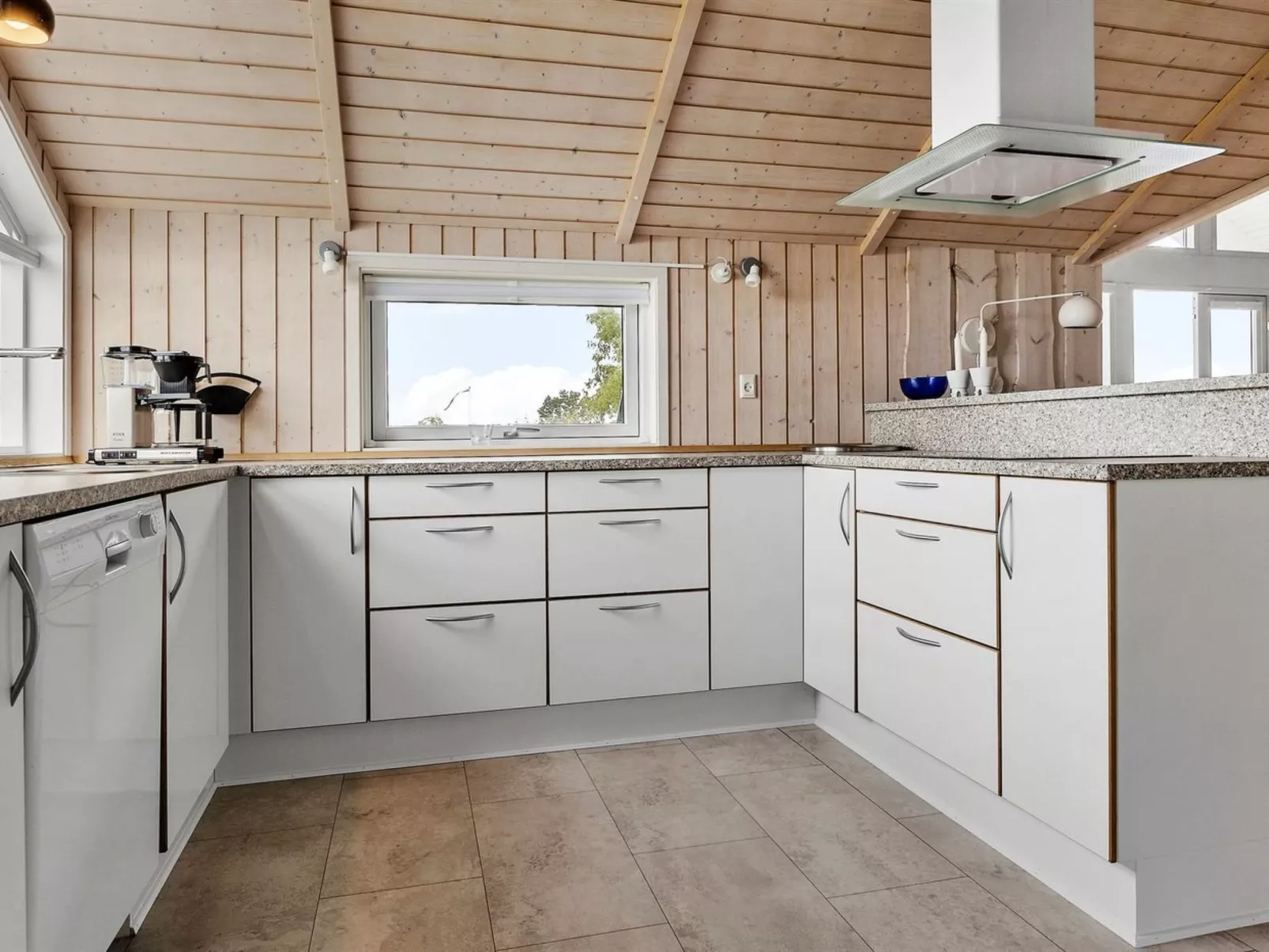 "Alexi" - 300m from the sea-Drinnen