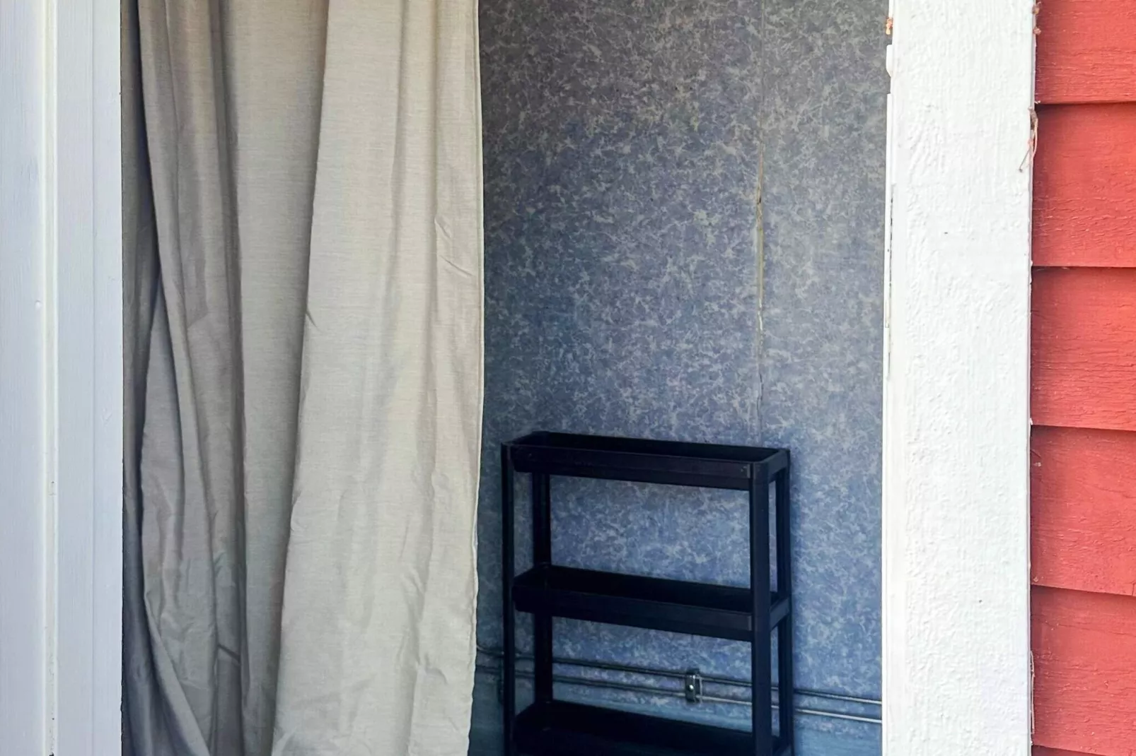 Campingstuga small-Outdoor
