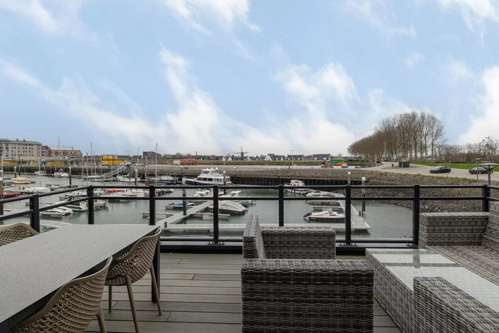 Appartement Vista Maris - Havenweg 8-28  Sint-Annaland-Exterior summer