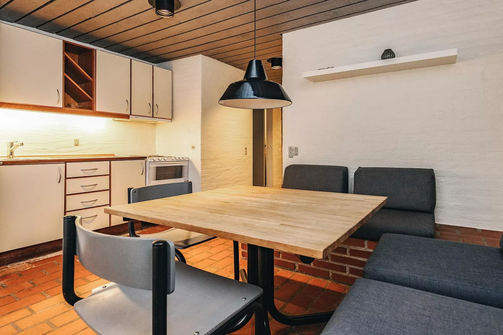 6 person holiday home in Brovst-Indoor