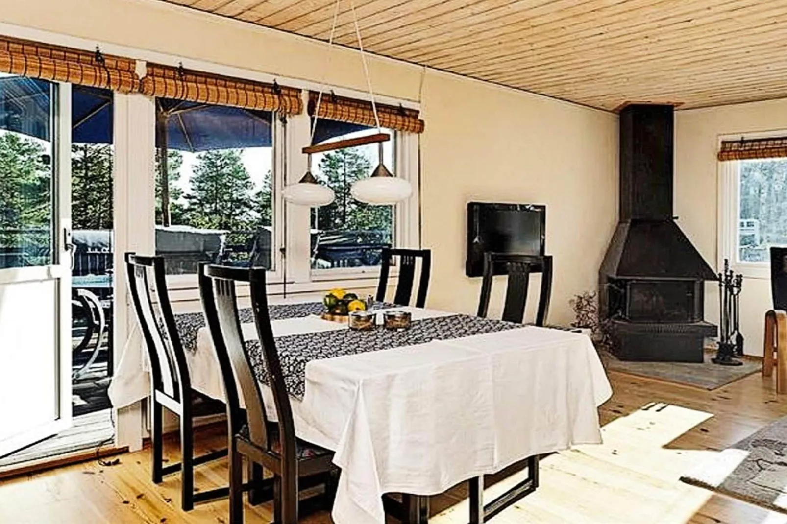 5 person holiday home in GRäDDö-Indoor