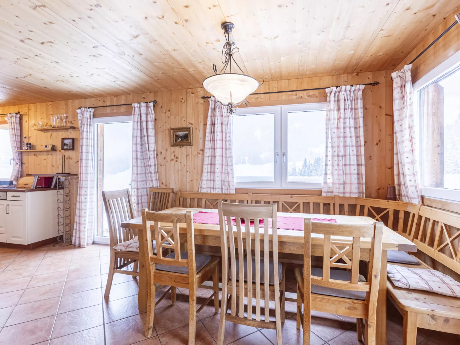 Mit 3 Schlafzimmern 8 Personen-Inside