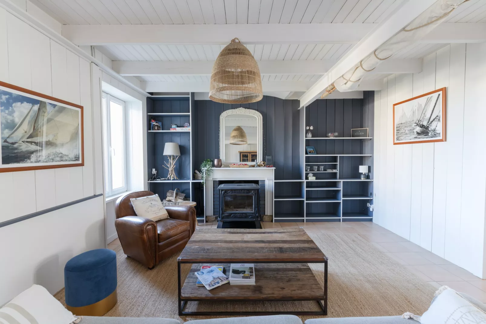 TY STREJOU - Portsall-Living room