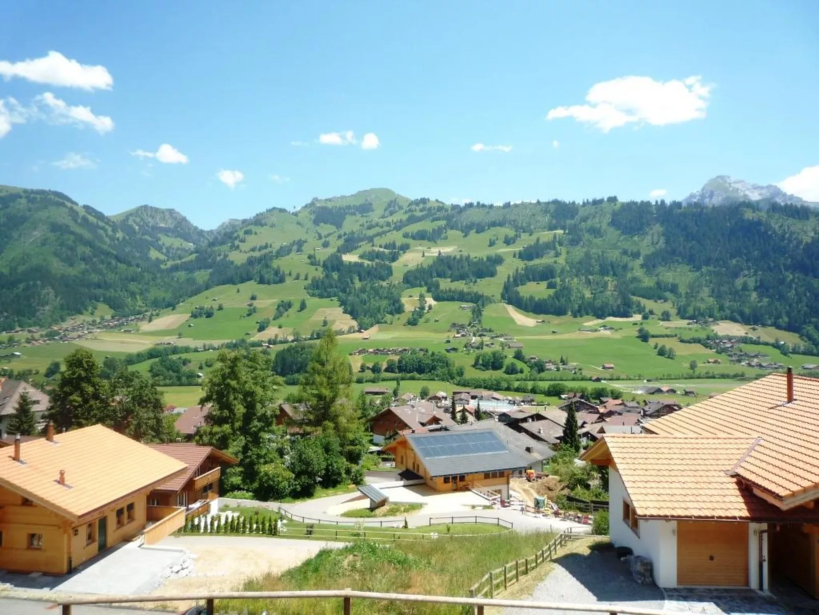 Nubes, Chalet-Dehors