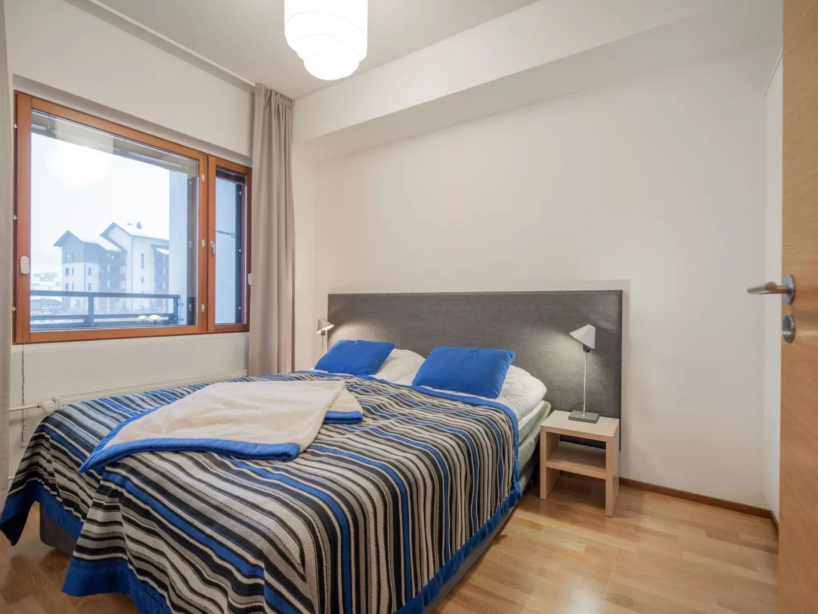 Nordic chalet 9411-Inside