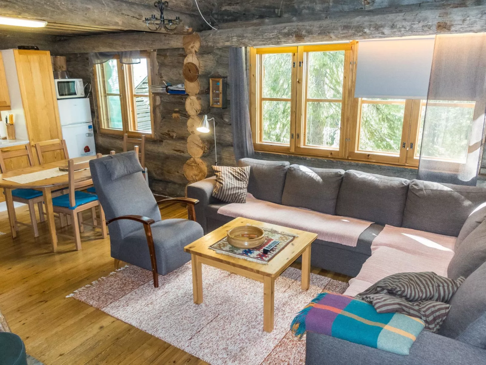 Ukkohermanni-Inside