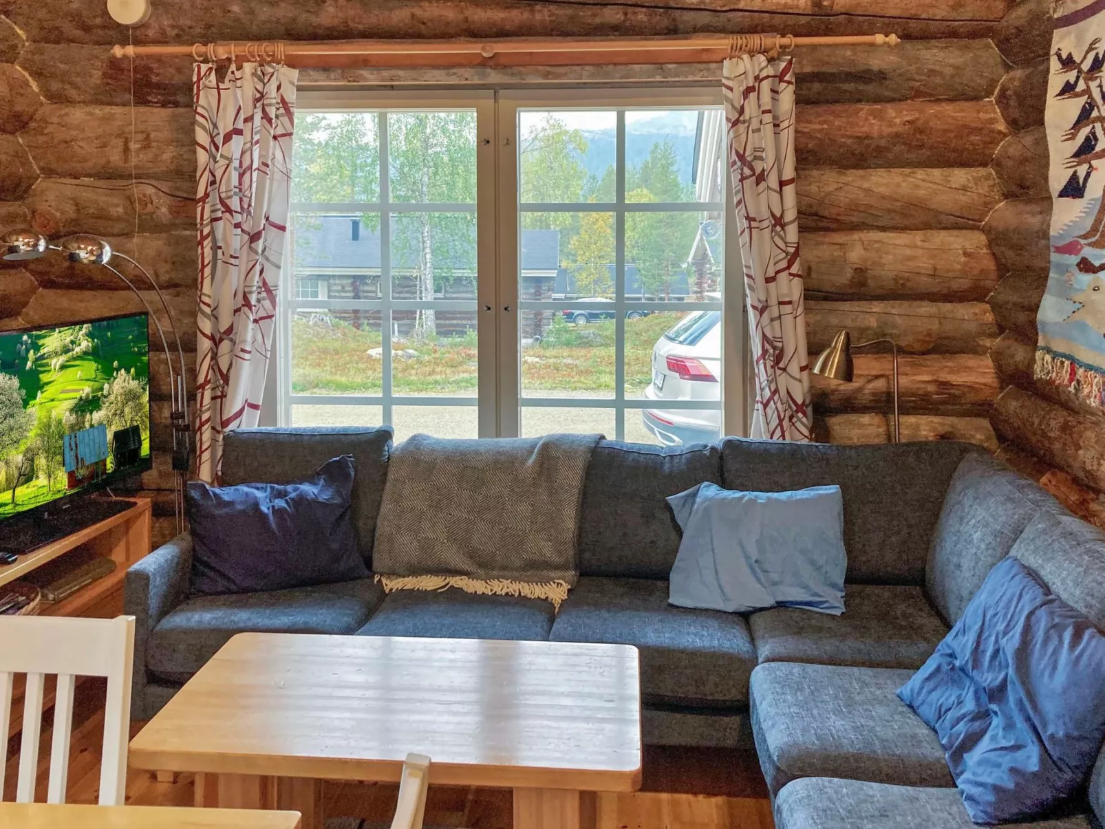 Lomaylläs a 13 / hotellintie 1 a-Outside