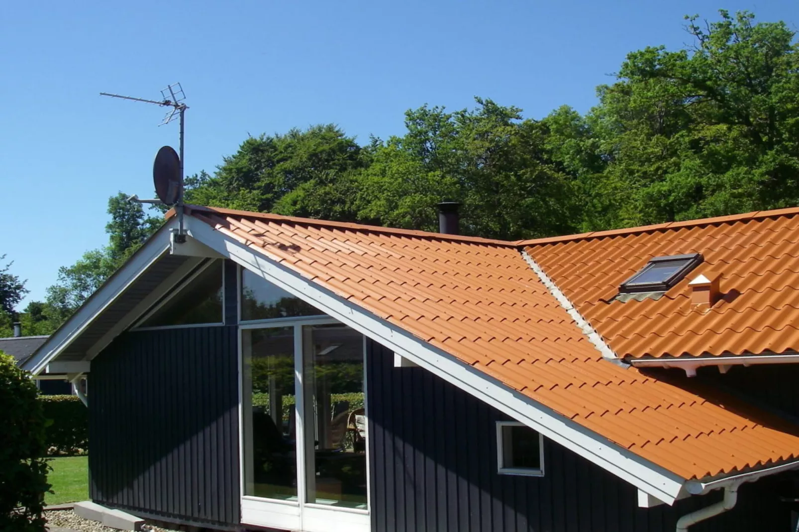 141732-Exterior summer