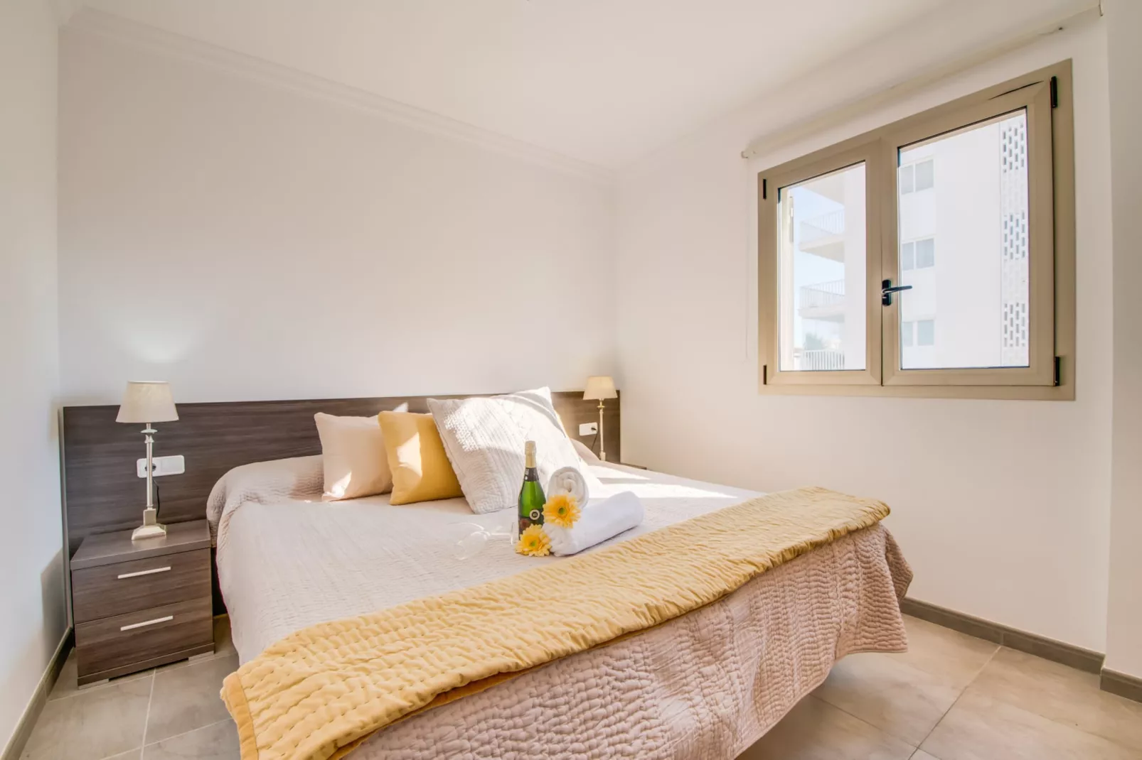 Castello Playa-Bedroom