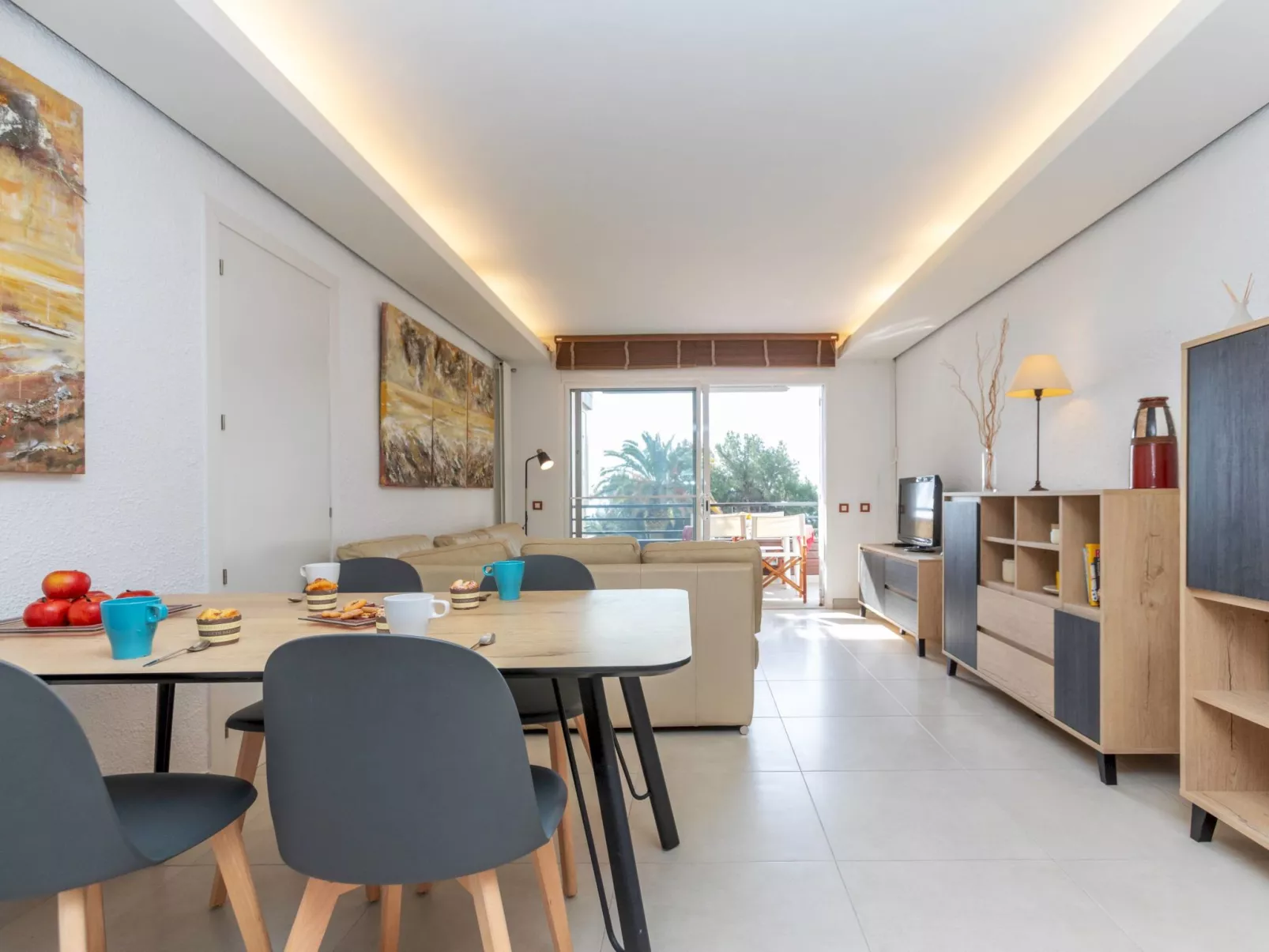 Edificio Panorama-Inside
