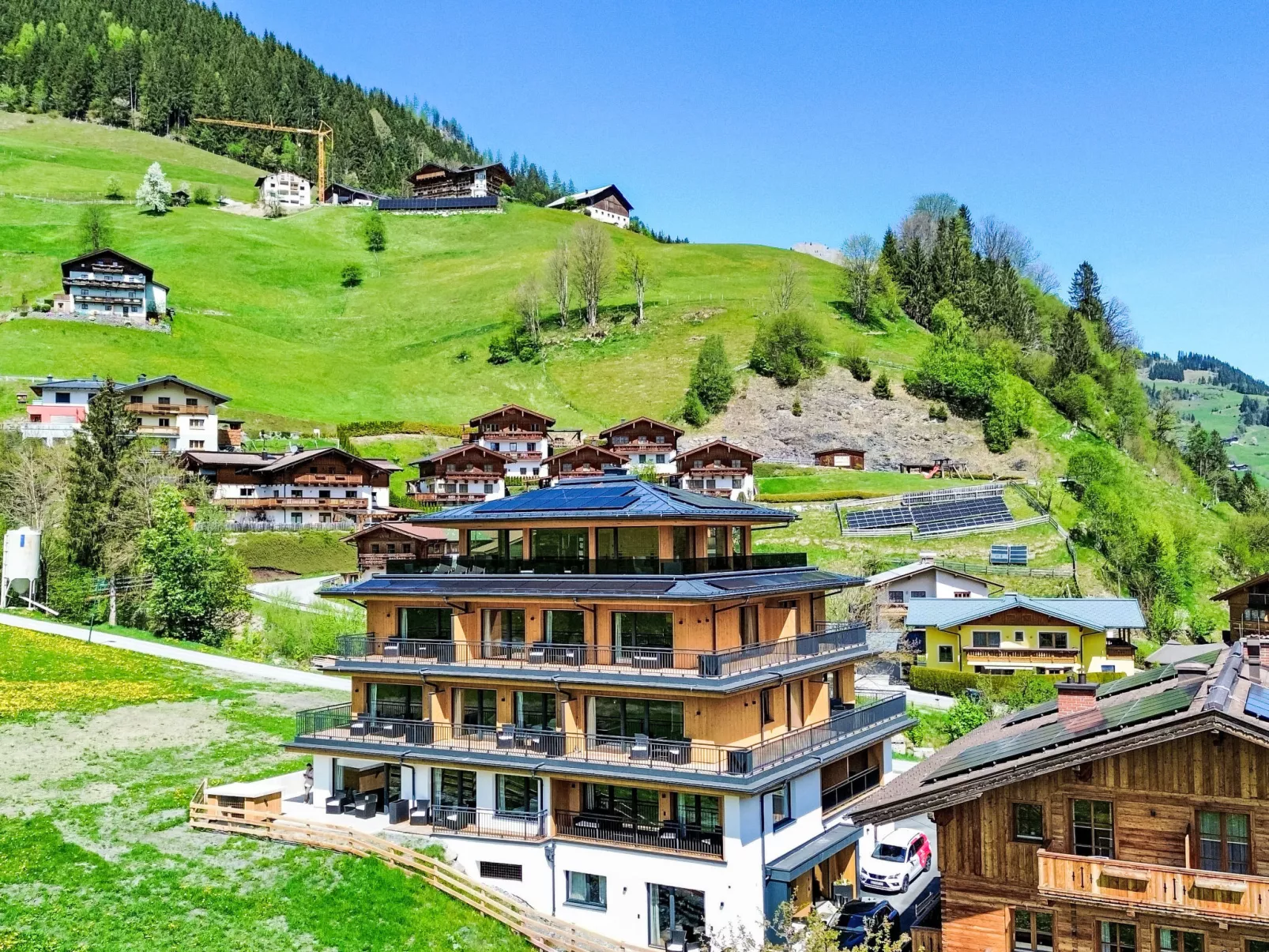 Mountain Suite Nr 301-Outside