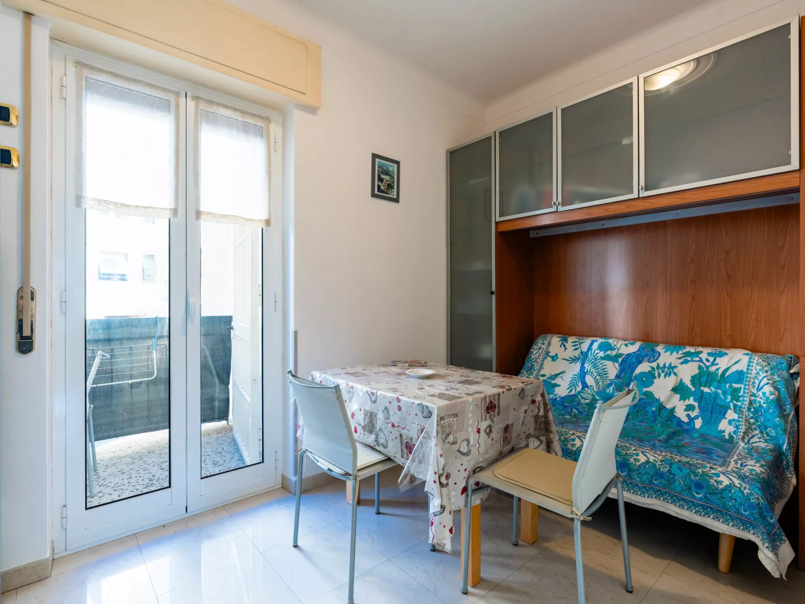 Little Sanremo-Inside