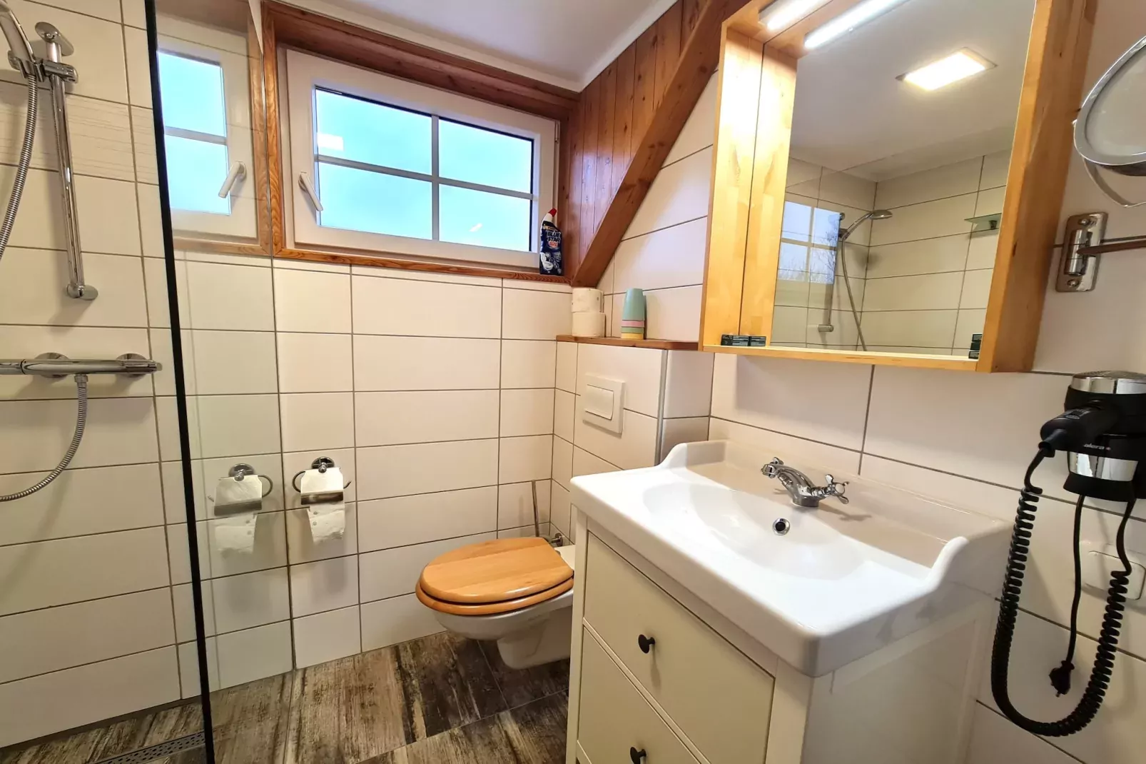 Gurkhof - Top 2 Gurk (Oben)-Badezimmer