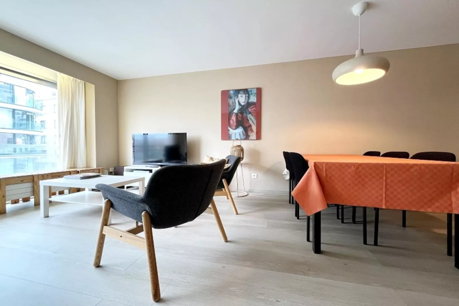 RESIDENTIE PICKWICK 0201-Living room