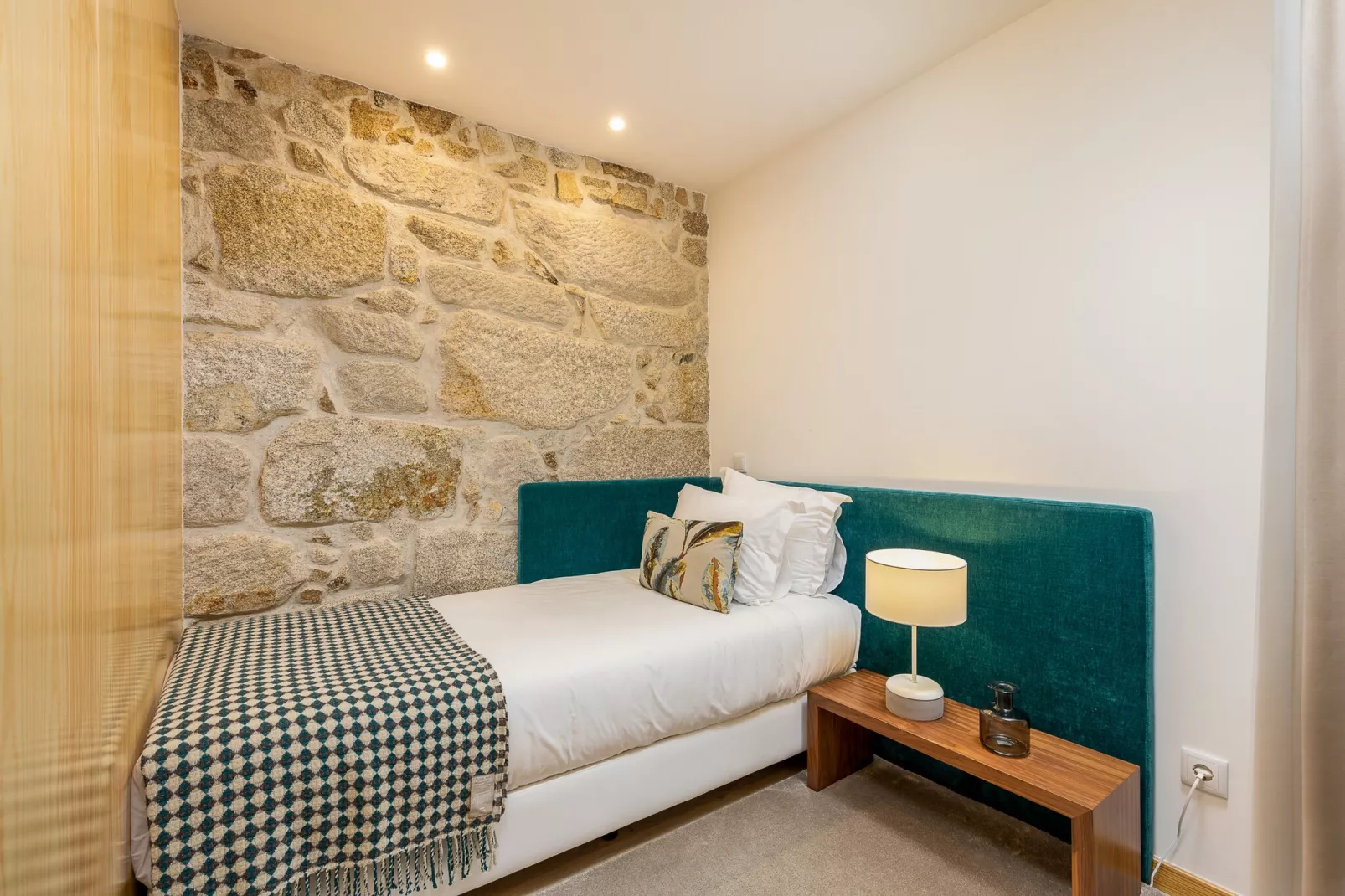 YOUROPO - Ribeira Gaia 2-Bedroom