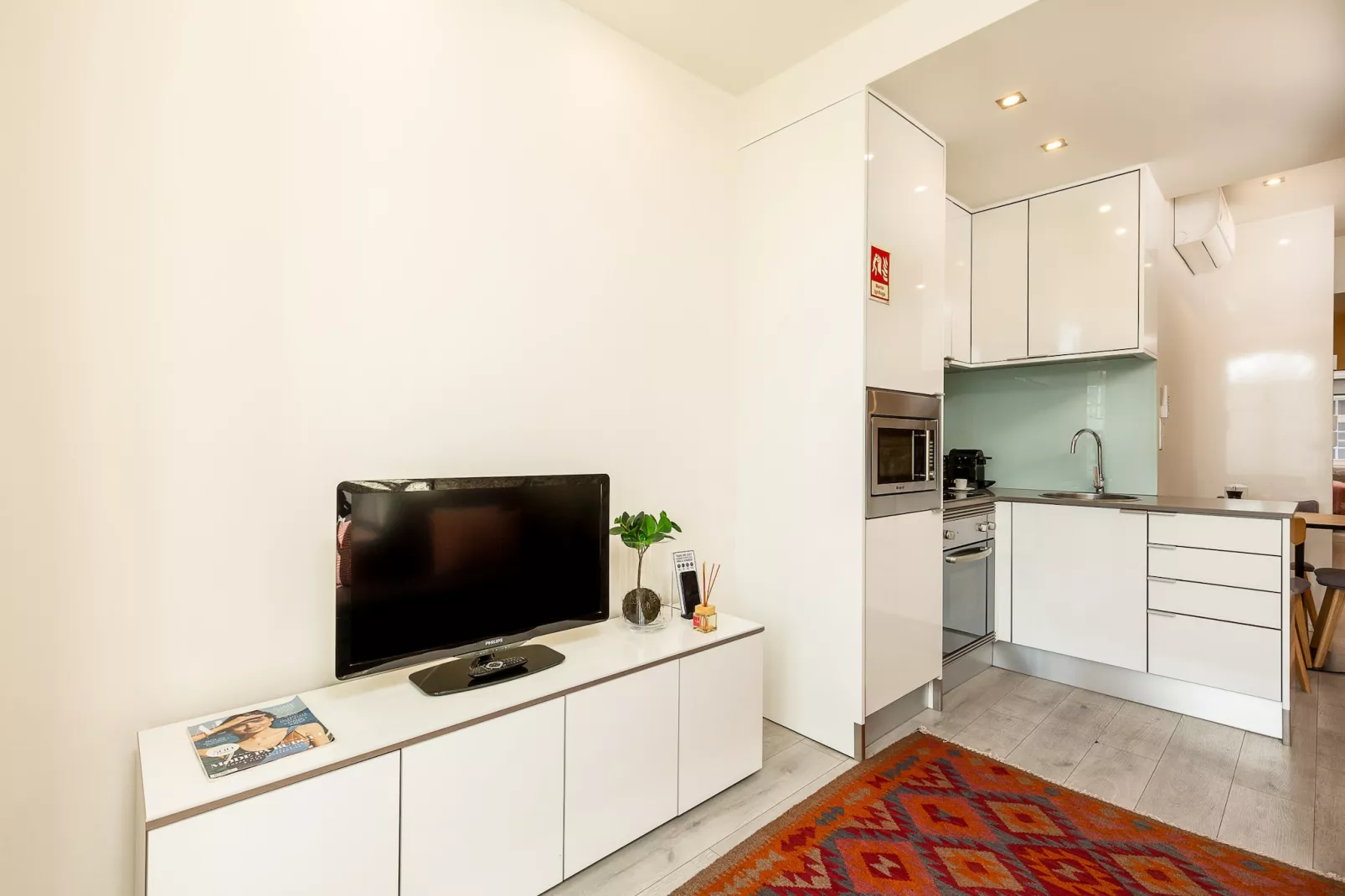 YOUROPO - Ribeira Porto 2-Kitchen