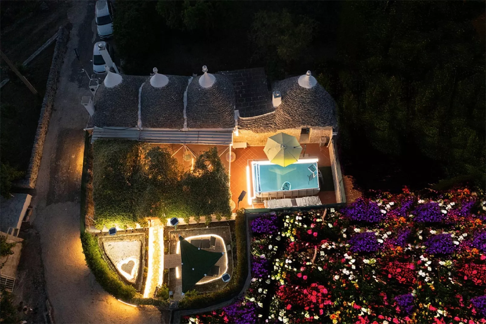 Trulli Fogge di Sauro-Außenbereich Sommer