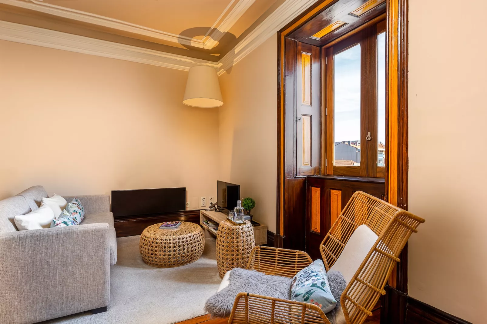 YOUROPO - Bolhão 4C-Living room