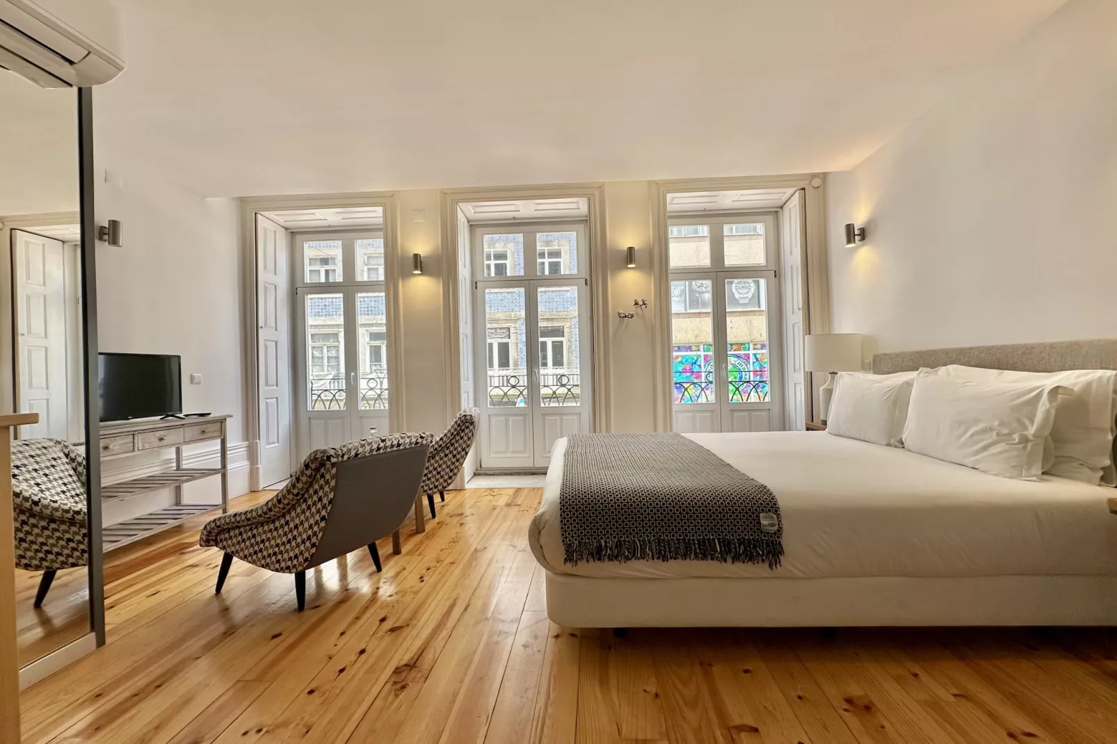 YOUROPO - Stories 1F-Bedroom