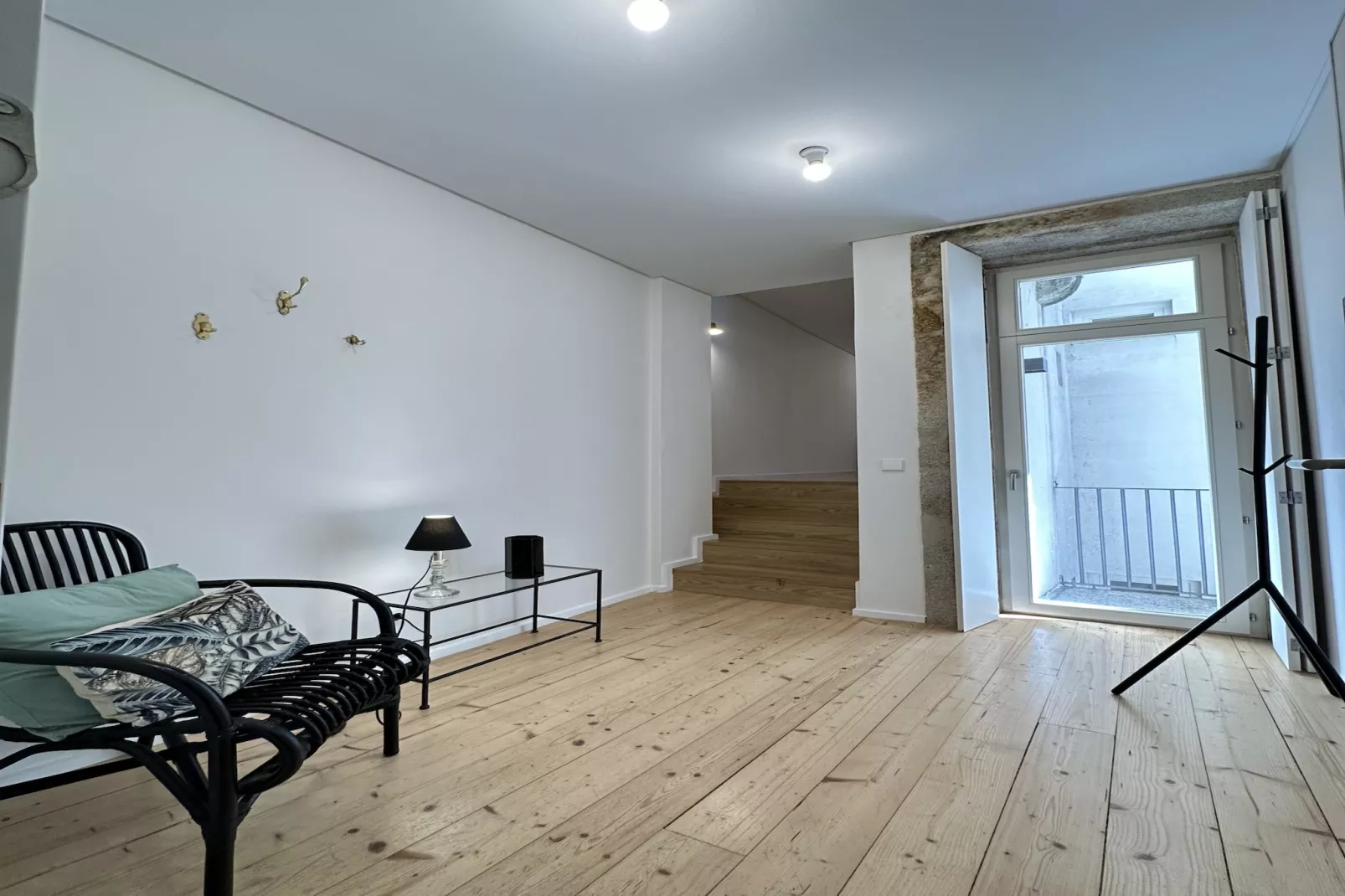 YOUROPO - Taipas 7-Living room