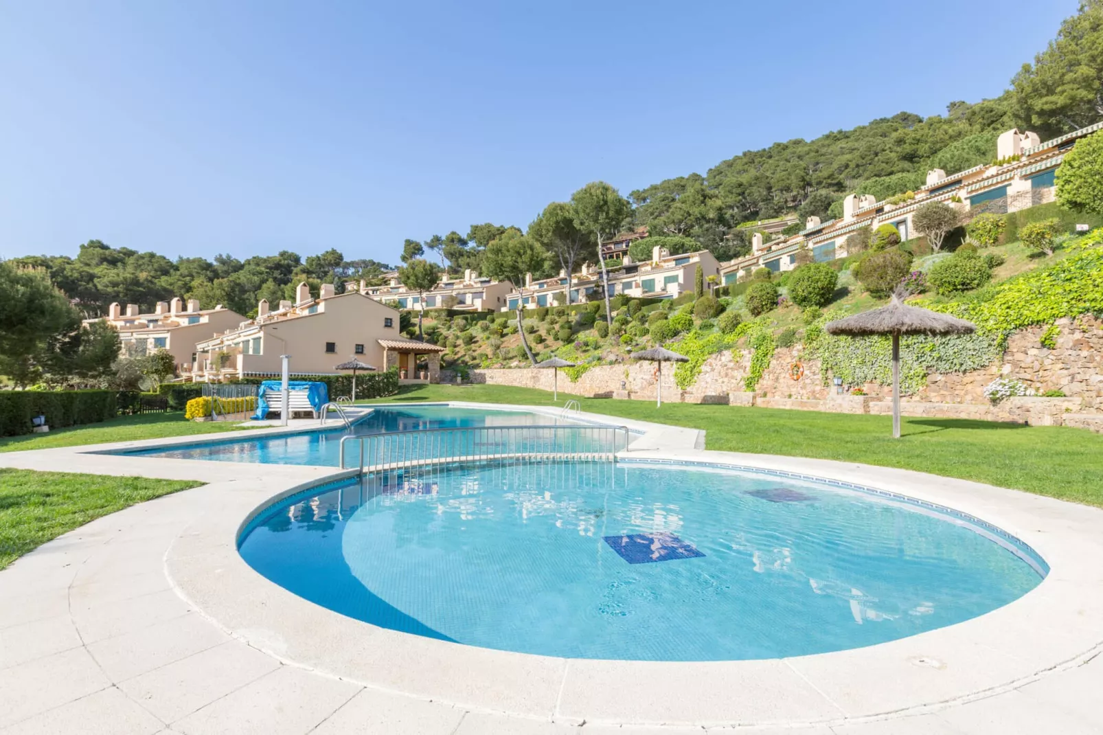 Ses Brises 31-Pool
