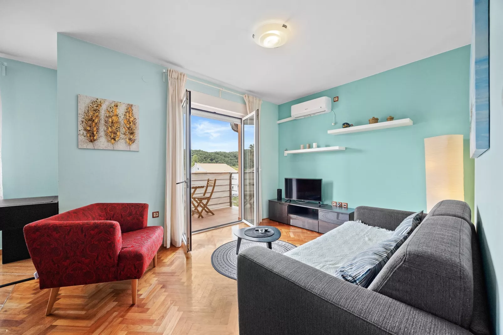 Apartments Neda - Two Bedroom Apartment Ruzmarin-Living room