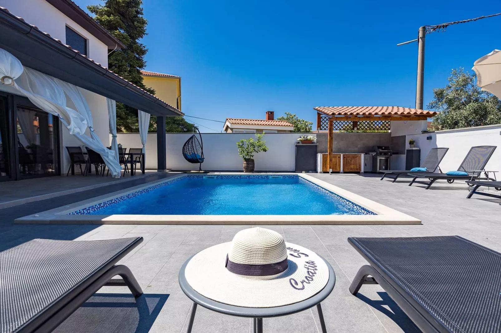 Villa Bavaria with Pool, Jacuzzi, Table Tennis-Schwimmbad