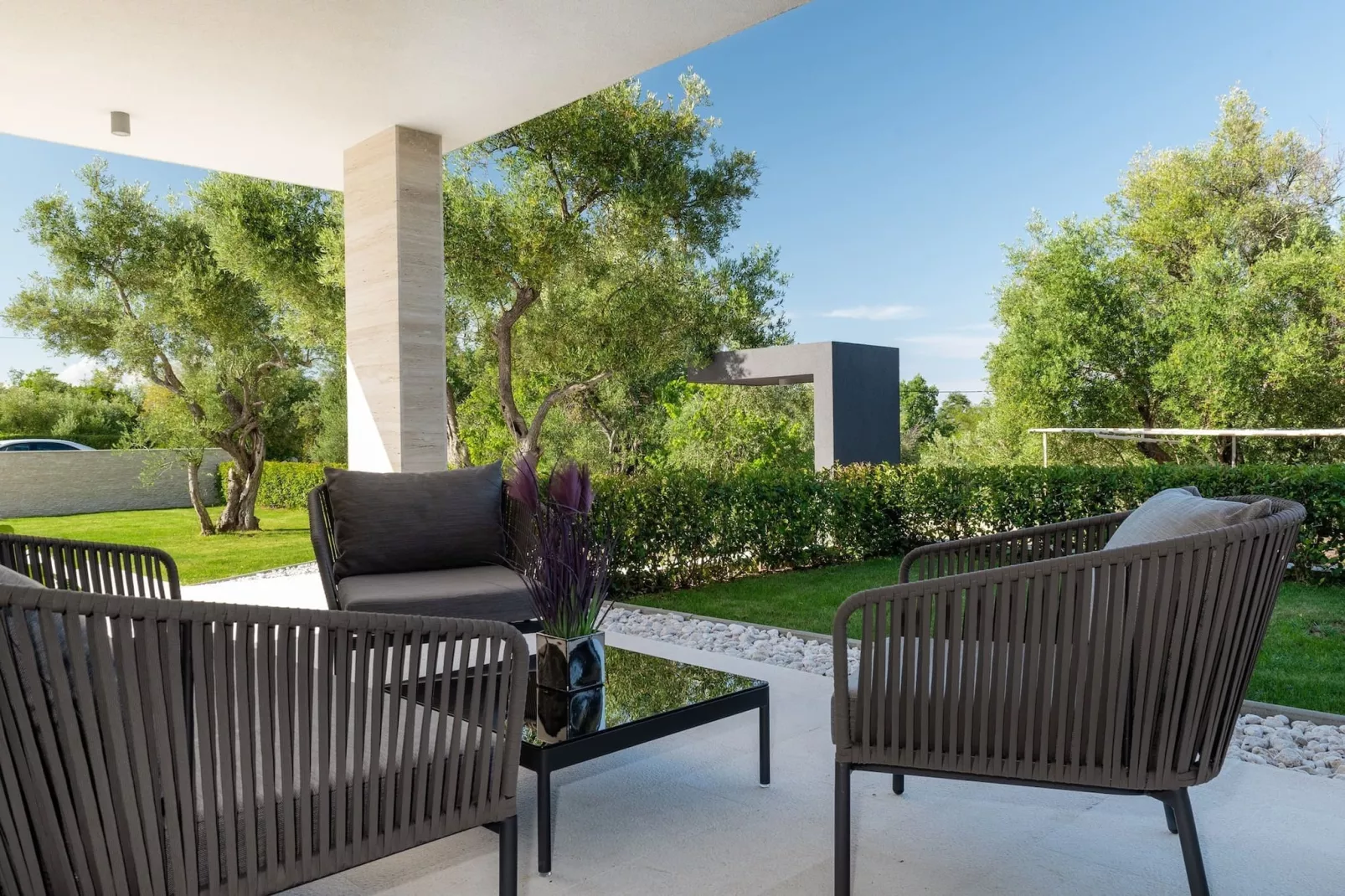 Luxurious Villa Laurea-Terrace