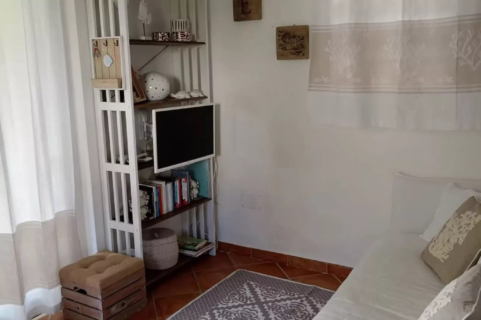 Bilo Candido-Living room