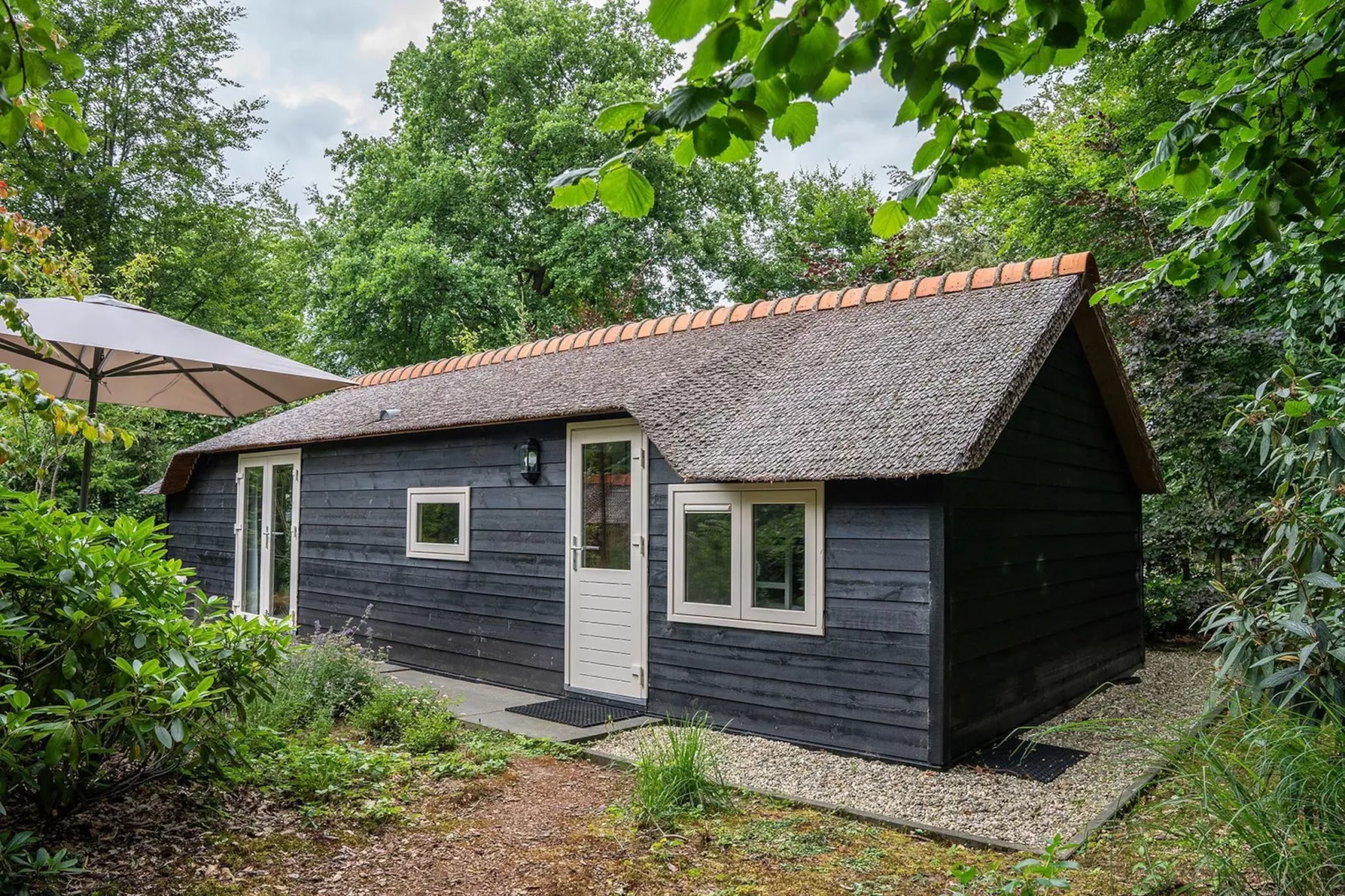 Heivlinder Comfort 4+2p-Exterior summer