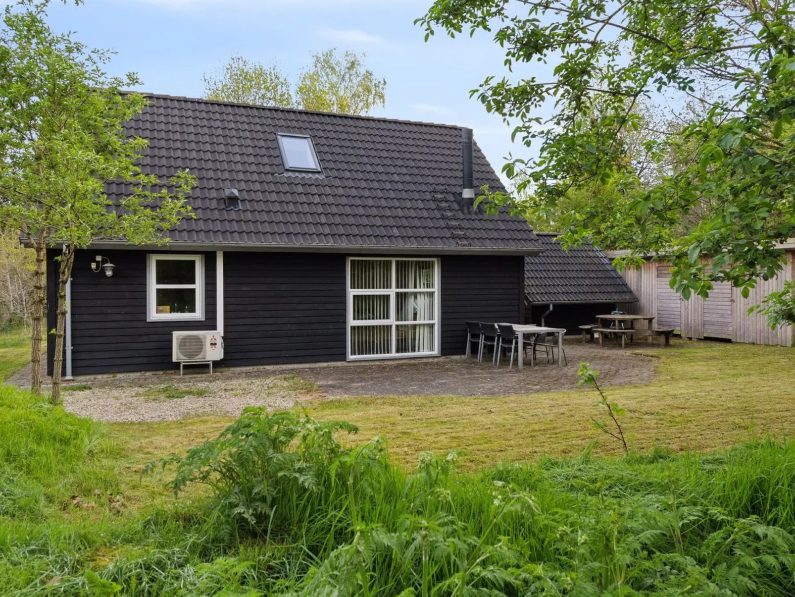"Øgot"-Draußen