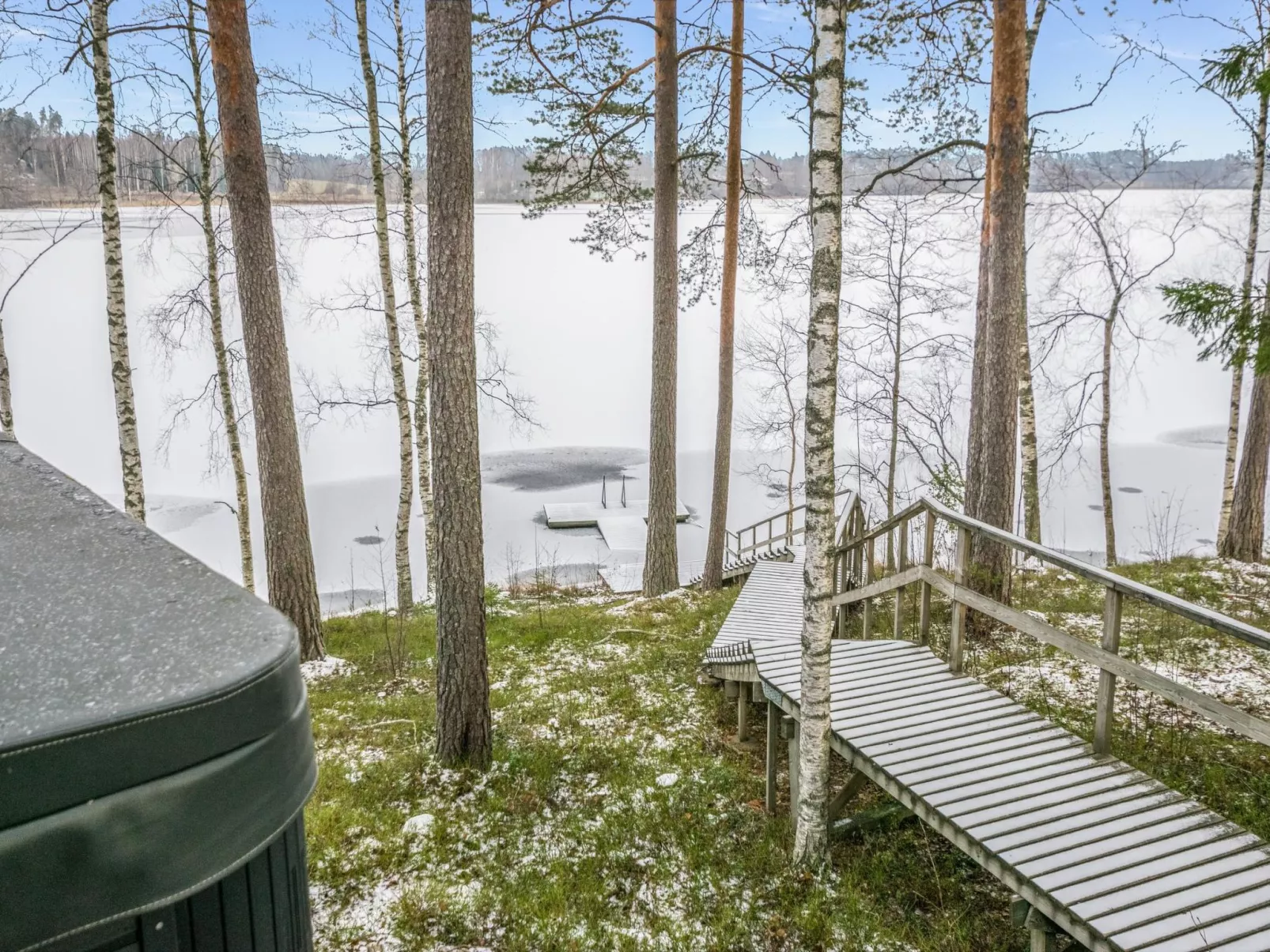 Villa lahnajärvi-Dedans