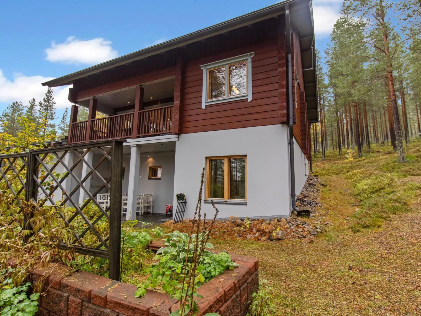 Villa uuttu-Outside