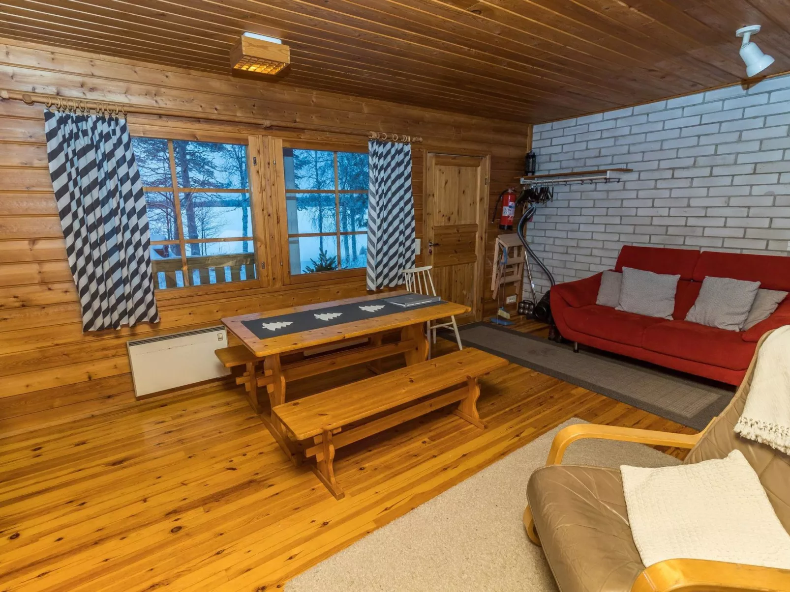 Kitkajoen lomatuvat ahven-Dedans
