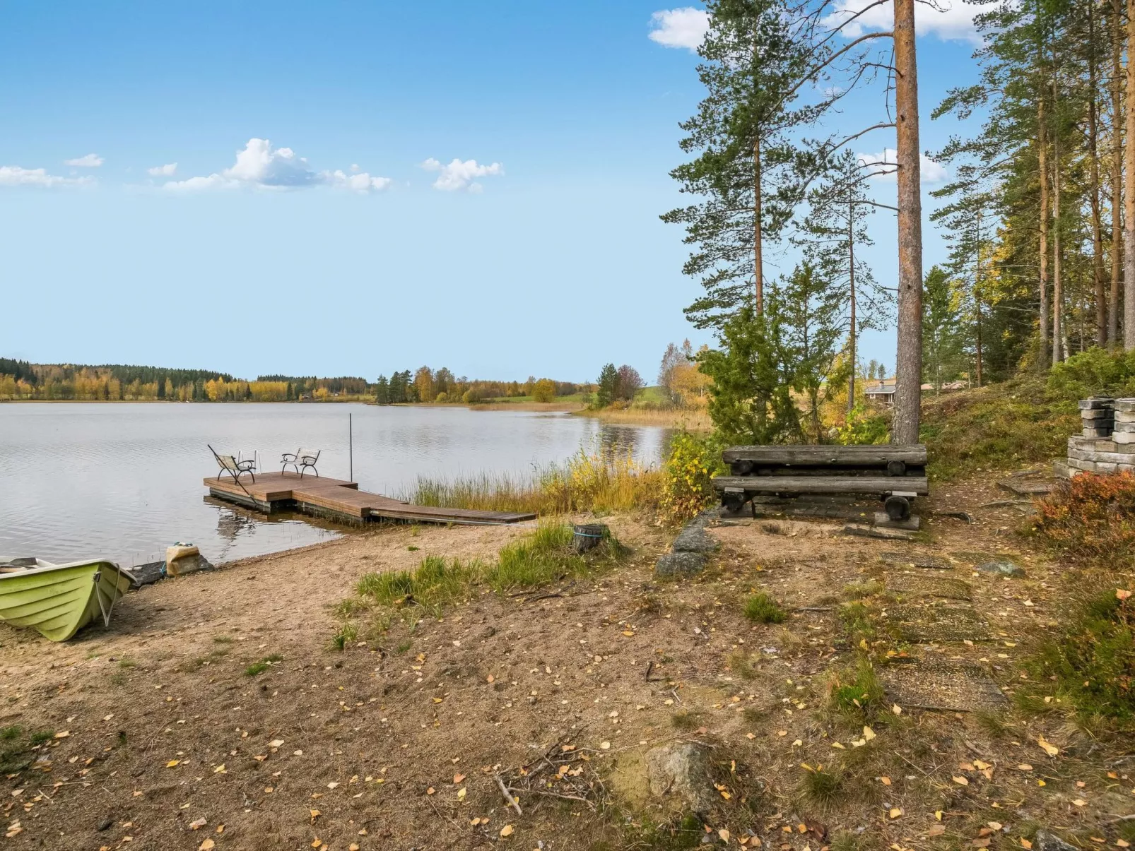 Mäntykumpu-Outside
