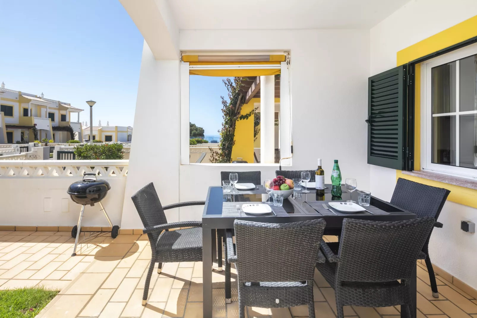 13 Terraços de Benagil (Casa das Flores)