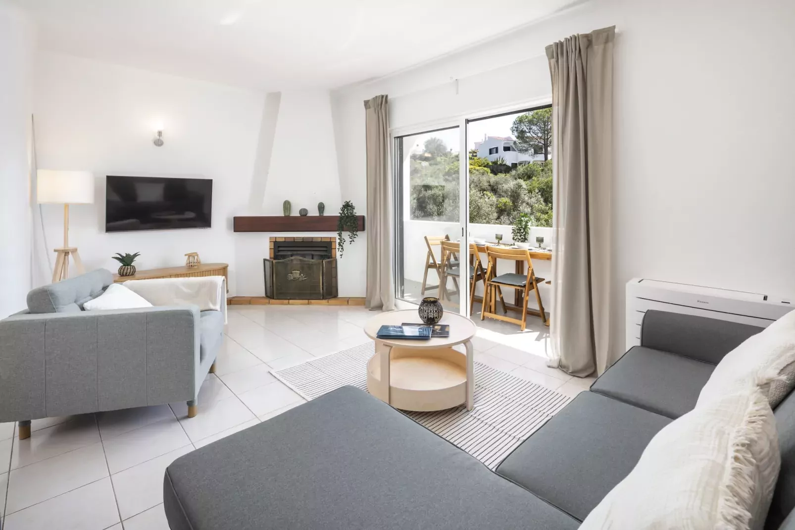Casa Vale do Milho 125D-Living room