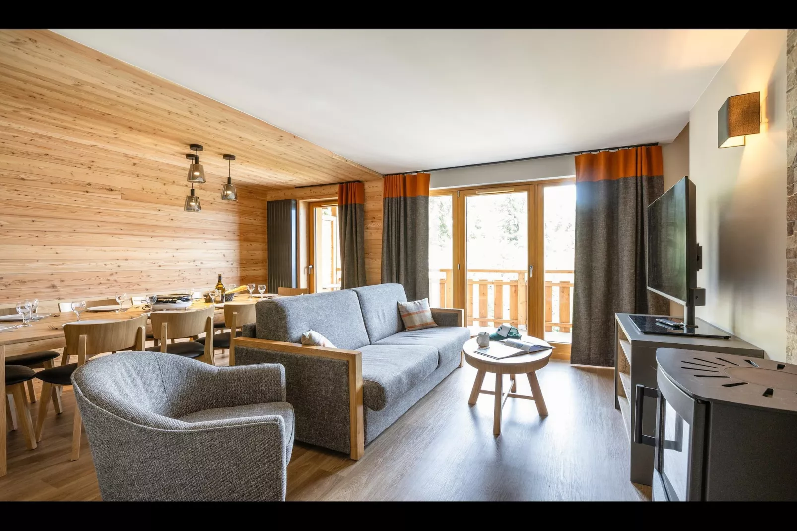 RISOUL_S63-Living room