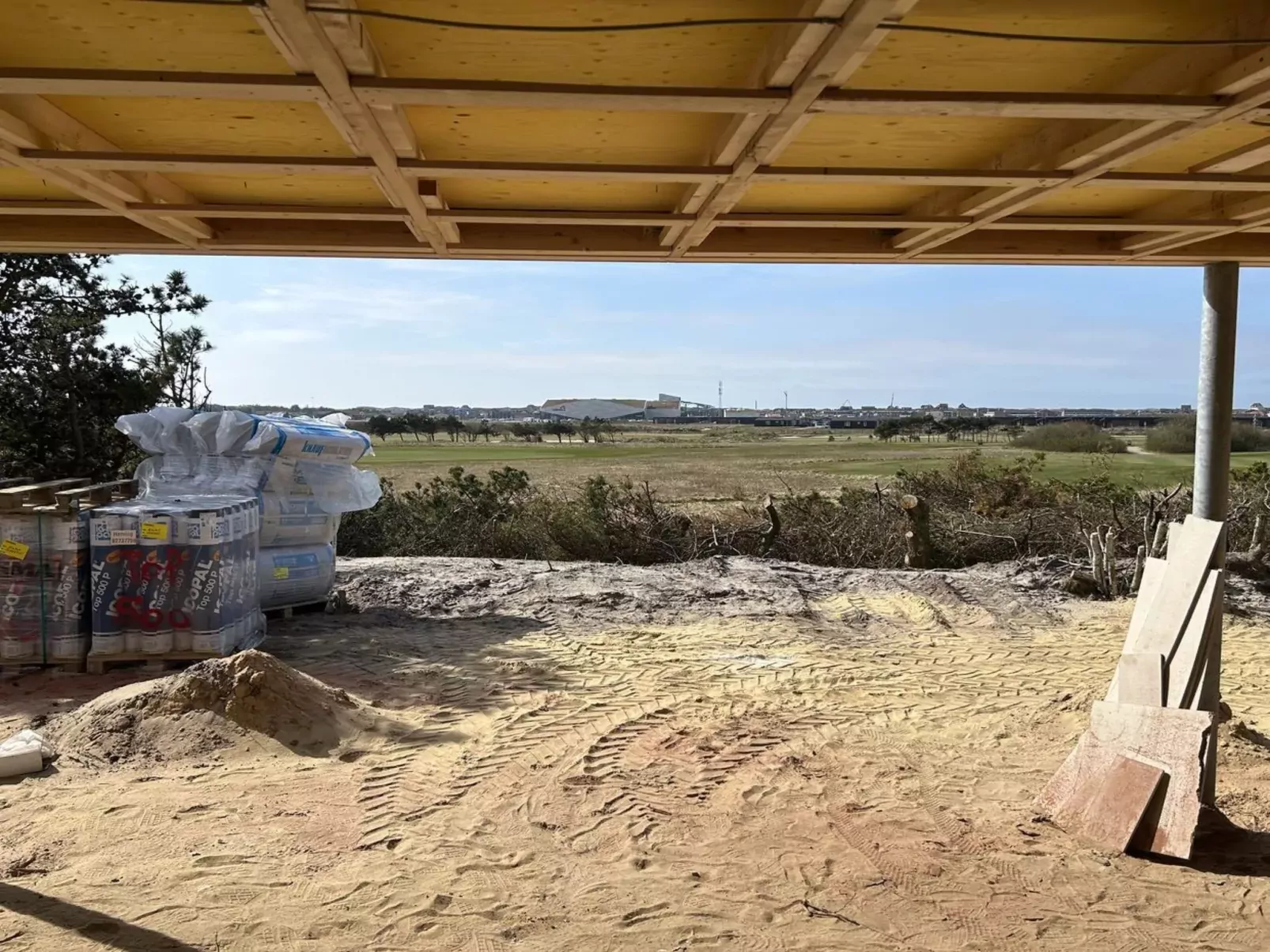 "Øthger" - 1.3km from the sea-Outside